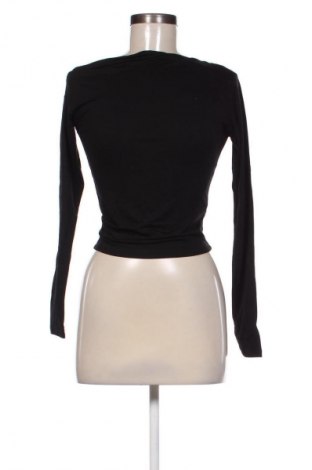 Dámská halenka About You, Velikost S, Barva Černá, Cena  559,00 Kč