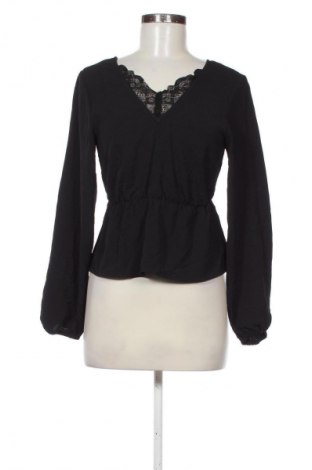 Dámská halenka About You, Velikost S, Barva Černá, Cena  559,00 Kč