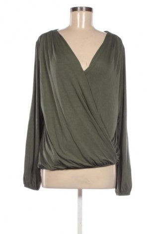 Γυναικεία μπλούζα Arrow, Μέγεθος M, Χρώμα Πράσινο, Τιμή 5,99 €