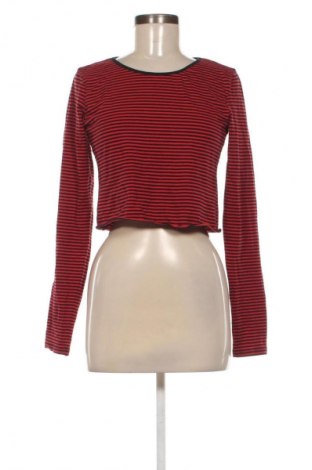 Γυναικεία μπλούζα Basic Apparel, Μέγεθος M, Χρώμα Πολύχρωμο, Τιμή 4,99 €