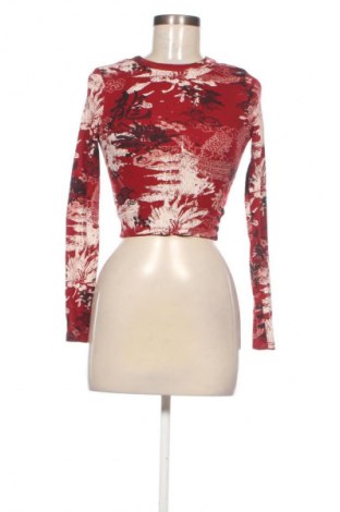 Дамска блуза Bershka, Размер XS, Цвят Многоцветен, Цена 4,09 €