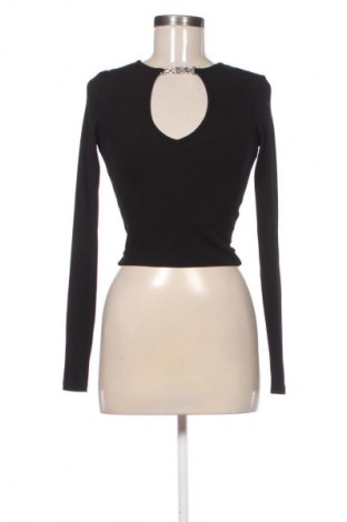 Γυναικεία μπλούζα Bershka, Μέγεθος S, Χρώμα Μαύρο, Τιμή 11,99 €
