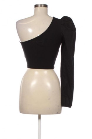 Дамска блуза Bershka, Размер S, Цвят Черен, Цена 10,22 €