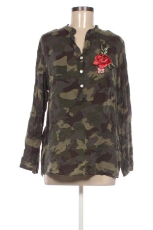 Dámská halenka Colloseum, Velikost L, Barva Vícebarevné, Cena  109,00 Kč