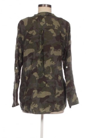 Dámská halenka Colloseum, Velikost L, Barva Vícebarevné, Cena  109,00 Kč