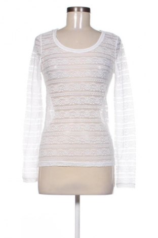 Dámská halenka Culture, Velikost S, Barva Bílá, Cena  129,00 Kč