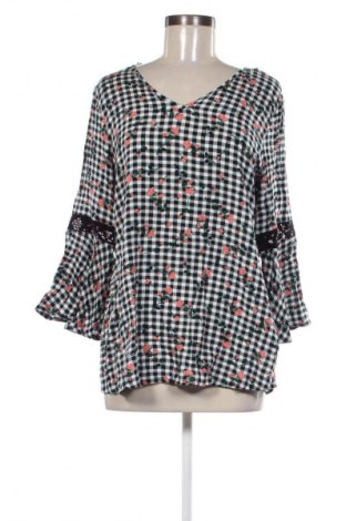 Дамска блуза Defacto, Размер L, Цвят Многоцветен, Цена 4,09 €