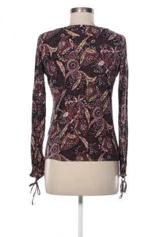 Γυναικεία μπλούζα Esprit, Μέγεθος M, Χρώμα Πολύχρωμο, Τιμή 17,00 €
