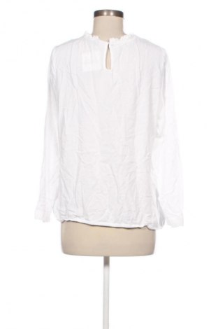 Дамска блуза Essentials by Tchibo, Размер XL, Цвят Бял, Цена 10,00 €