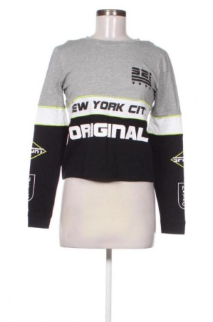 Дамска блуза Fb Sister, Размер XS, Цвят Многоцветен, Цена 9,85 €