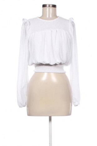 Γυναικεία μπλούζα Fb Sister, Μέγεθος S, Χρώμα Λευκό, Τιμή 10,00 €