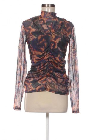 Γυναικεία μπλούζα Gestuz, Μέγεθος M, Χρώμα Πολύχρωμο, Τιμή 87,99 €