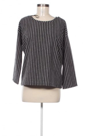 Γυναικεία μπλούζα Gina, Μέγεθος M, Χρώμα Πολύχρωμο, Τιμή 3,99 €