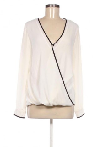 Dámská halenka H&M, Velikost L, Barva Bílá, Cena  283,00 Kč