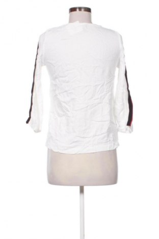 Damen Shirt Mango, Größe XS, Farbe Weiß, Preis 17,99 €