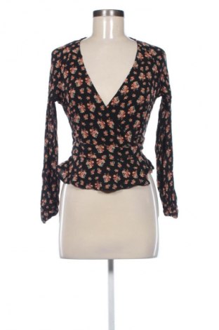 Dámská halenka NA-KD, Velikost XS, Barva Vícebarevné, Cena  482,00 Kč