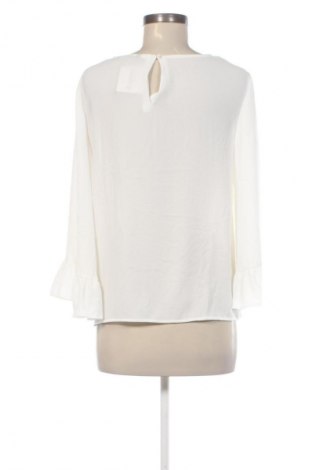 Γυναικεία μπλούζα ONLY, Μέγεθος M, Χρώμα Εκρού, Τιμή 5,99 €