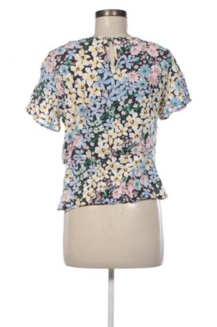 Γυναικεία μπλούζα ONLY, Μέγεθος M, Χρώμα Πολύχρωμο, Τιμή 6,99 €