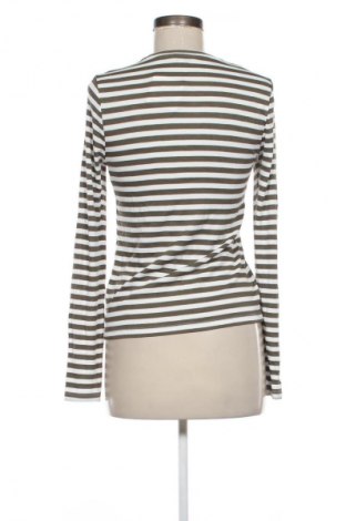 Дамска блуза ONLY, Размер M, Цвят Многоцветен, Цена 4,60 €