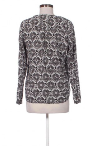 Дамска блуза ONLY, Размер M, Цвят Многоцветен, Цена 10,00 €