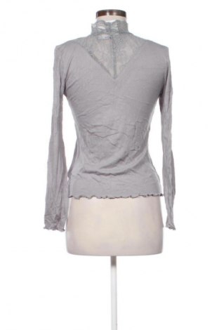 Γυναικεία μπλούζα Page One, Μέγεθος S, Χρώμα Γκρί, Τιμή 4,99 €