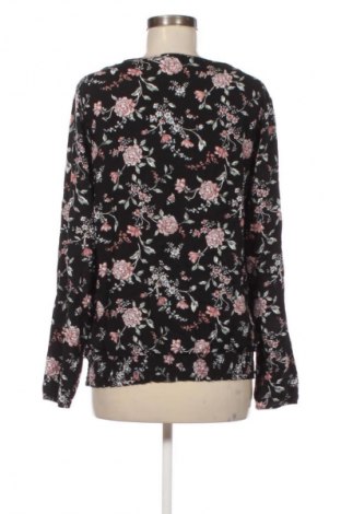 Γυναικεία μπλούζα Paola, Μέγεθος M, Χρώμα Πολύχρωμο, Τιμή 3,99 €