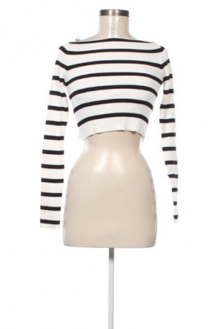 Dámská halenka Pull&Bear, Velikost S, Barva Vícebarevné, Cena  99,00 Kč