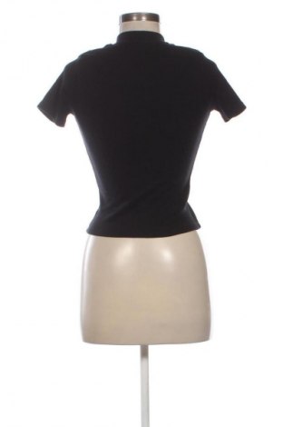 Дамска блуза Pull&Bear, Размер M, Цвят Черен, Цена 10,00 €