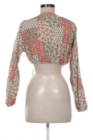 Дамска блуза Pull&Bear, Размер M, Цвят Многоцветен, Цена 10,00 €