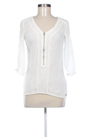 Γυναικεία μπλούζα Q/S by S.Oliver, Μέγεθος XS, Χρώμα Λευκό, Τιμή 3,99 €