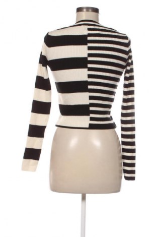 Дамска блуза Stradivarius, Размер S, Цвят Многоцветен, Цена 10,22 €