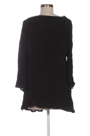 Dámská halenka Triangle By s.Oliver, Velikost M, Barva Černá, Cena  1 039,00 Kč