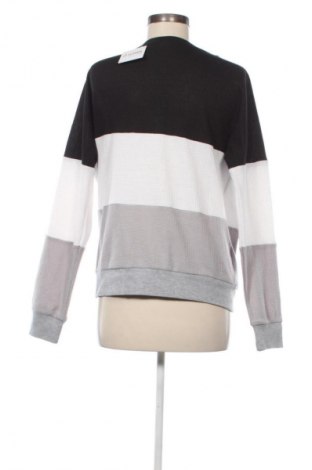 Дамска блуза Unbranded, Размер L, Цвят Многоцветен, Цена 9,78 €