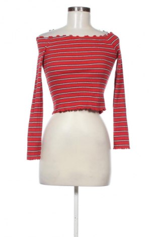 Дамска блуза Unbranded, Размер S, Цвят Многоцветен, Цена 10,00 €