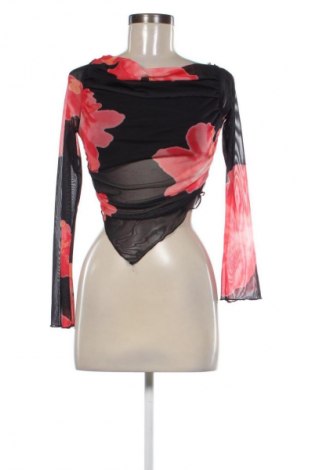 Дамска блуза Unbranded, Размер S, Цвят Многоцветен, Цена 10,00 €