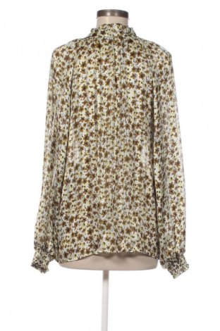 Дамска блуза Unbranded, Размер L, Цвят Многоцветен, Цена 5,11 €