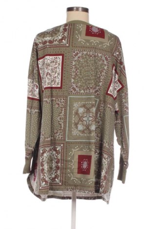 Дамска блуза Unbranded, Размер 3XL, Цвят Многоцветен, Цена 9,70 €