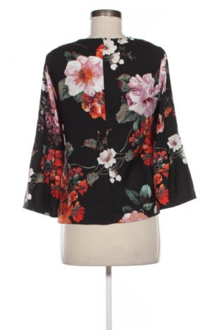 Γυναικεία μπλούζα United Colors Of Benetton, Μέγεθος S, Χρώμα Πολύχρωμο, Τιμή 20,99 €