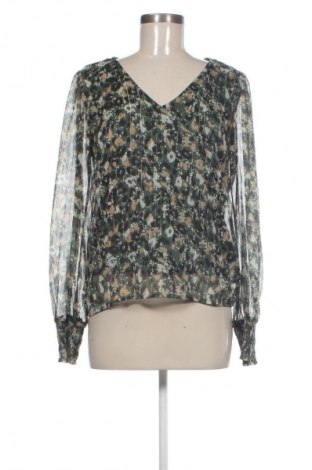 Дамска блуза VILA, Размер S, Цвят Многоцветен, Цена 10,16 €