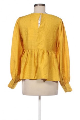 Dámská halenka VILA, Velikost M, Barva Žlutá, Cena  680,00 Kč