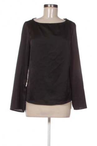 Dámská halenka VILA, Velikost S, Barva Černá, Cena  309,00 Kč