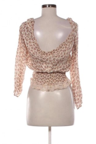 Dámská halenka VILA, Velikost S, Barva Vícebarevné, Cena  283,00 Kč