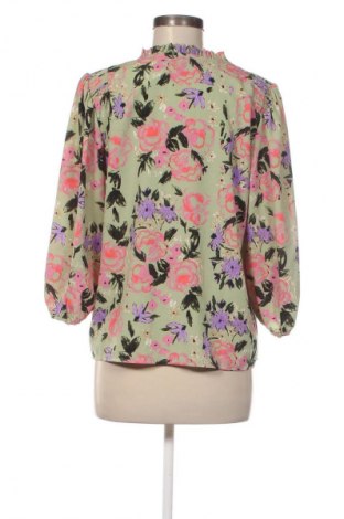 Γυναικεία μπλούζα Vero Moda, Μέγεθος M, Χρώμα Πολύχρωμο, Τιμή 3,99 €