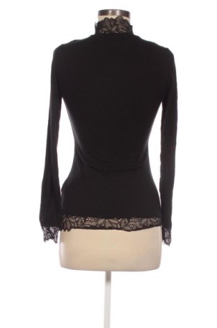 Női blúz Y.A.S, Méret S, Szín Fekete, Ár 10 146 Ft