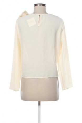 Дамска блуза Zara, Размер S, Цвят Екрю, Цена 13,80 €