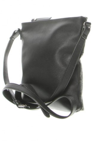 Дамска чанта C&A, Цвят Черен, Цена 11,75 €