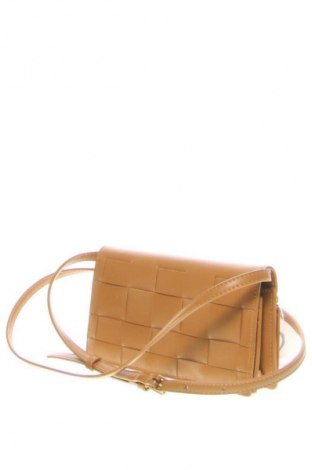 Dámska kabelka  Charles & Keith, Farba Hnedá, Cena  52,95 €