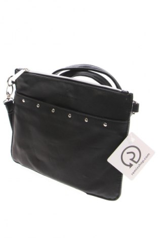 Дамска чанта Daniel Hechter, Цвят Черен, Цена 68,00 €