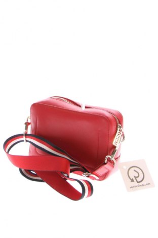 Дамска чанта Tommy Hilfiger, Цвят Червен, Цена 94,58 €