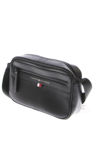 Dámská kabelka  Tommy Hilfiger, Barva Černá, Cena  4 049,00 Kč